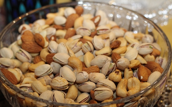 進(jìn)口堅(jiān)果怎么運(yùn)輸?shù)絿?guó)內(nèi)報(bào)關(guān),堅(jiān)果如何報(bào)關(guān) 進(jìn)口堅(jiān)果怎么運(yùn)輸?shù)絿?guó)內(nèi)報(bào)關(guān),堅(jiān)果如何報(bào)關(guān)