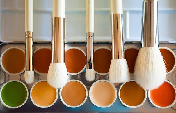 進(jìn)口化妝品原料公司告訴你化妝品原料進(jìn)口申報要素