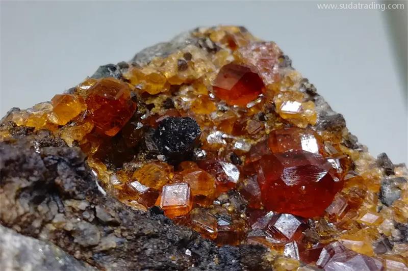 深圳機場半寶石進口清關的注意事項以及流程